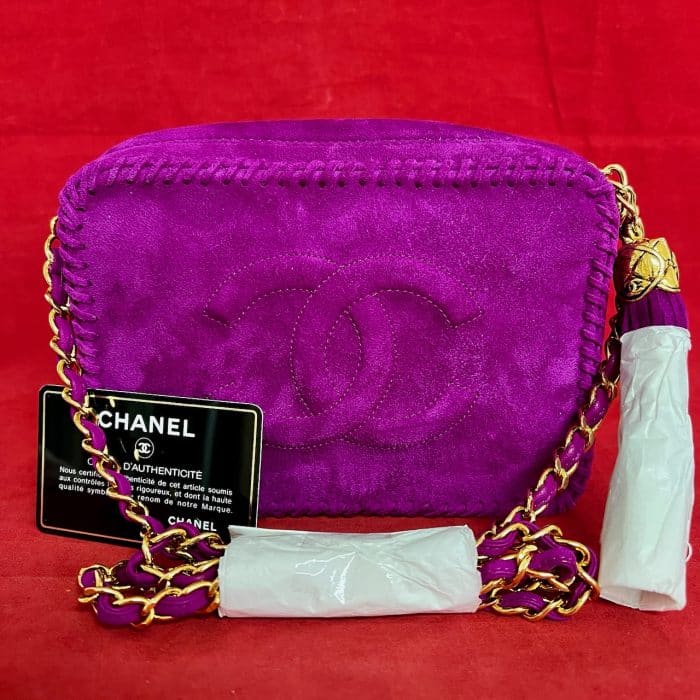 Chanel Vintage Camera Bag Suede Violett Gold
