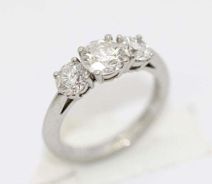 Tiffany & Co. Trilogy Diamant Verlobungsring