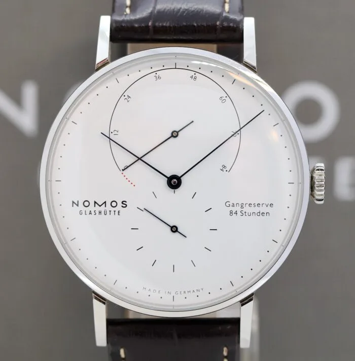 Nomos Lambda