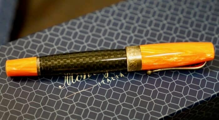 Montegrappa Miya Carbon Orange Fountain Pen ISMYT5FO – Bild 2